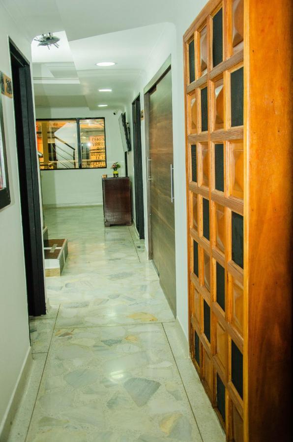 Casa Hotel Los Arboles Bello Exterior photo